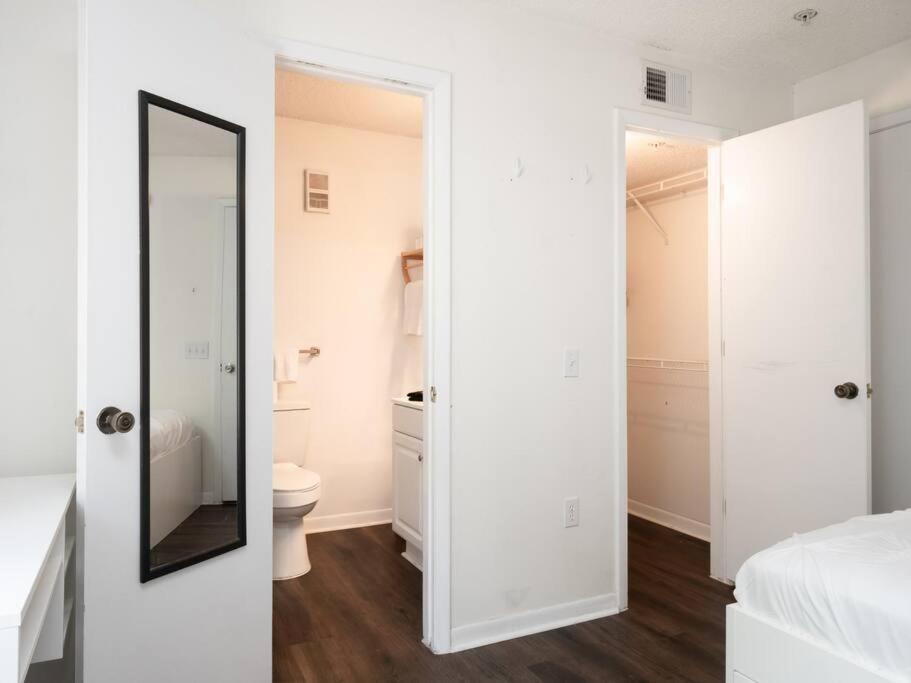Spacious Condo Mins To Shands, University, & Downtown! Gainesville Exterior foto